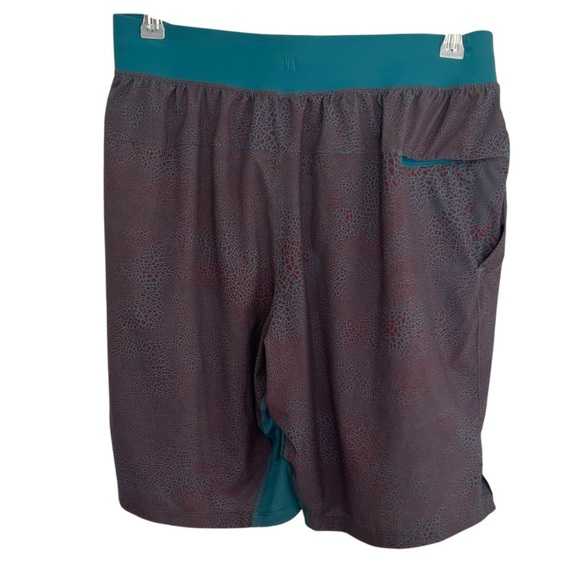 Lululemon Men T.H.E. Linerless Short 7" Size Medium - Picture 3 of 9